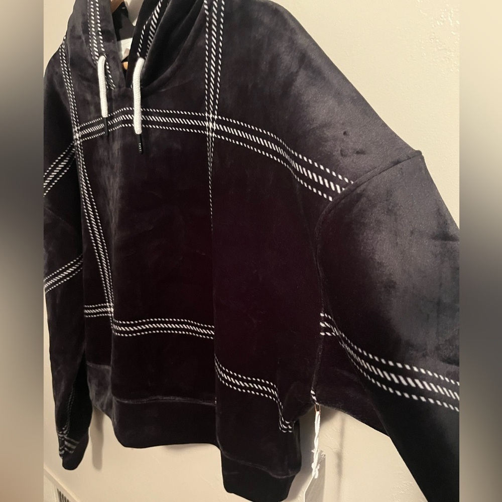 Tavi Campfire Hoodie Size Large Black White Window Pane Stripes Cropped Velour - Picture 5 of 14